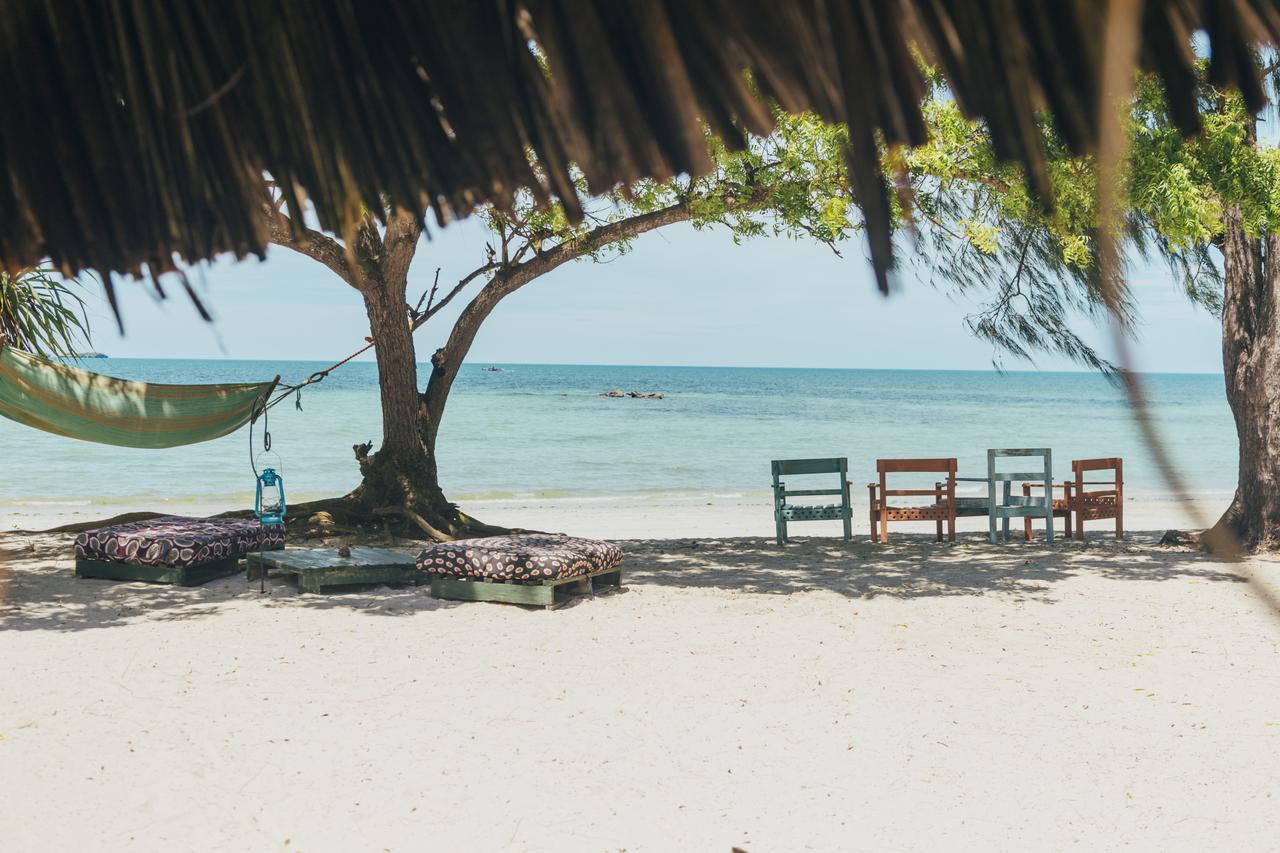Mikadi Beach Camp & Backpackers Vandrerhjem Dar-es-Salaam Eksteriør bilde
